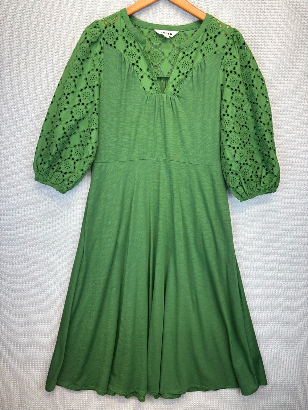 Boden Eden Maxi Green Jersey Dress Sz 10P Eyelet Puff Sleeves Boho Butter Mom